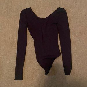 Aritzia Wilfred Free boat neck body suit